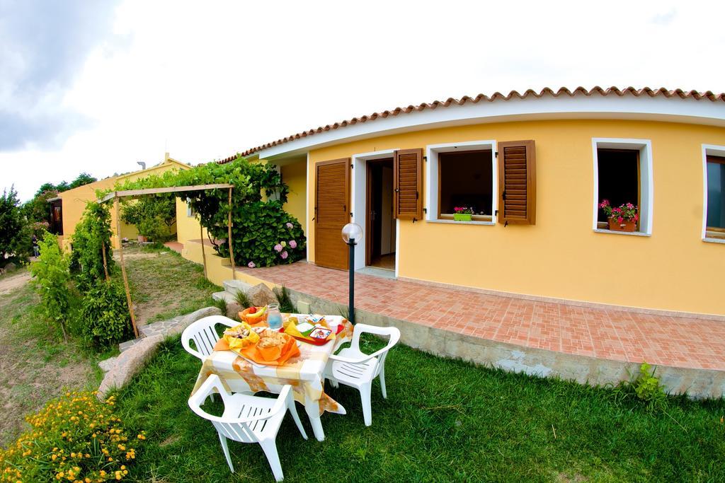 Agriturismo Sardo Villa Campavaglio Luaran gambar